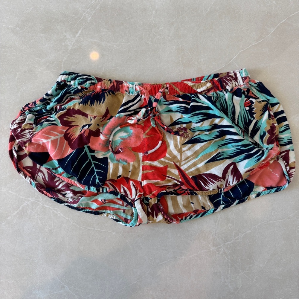 Roxy Tropical Floral Shorts